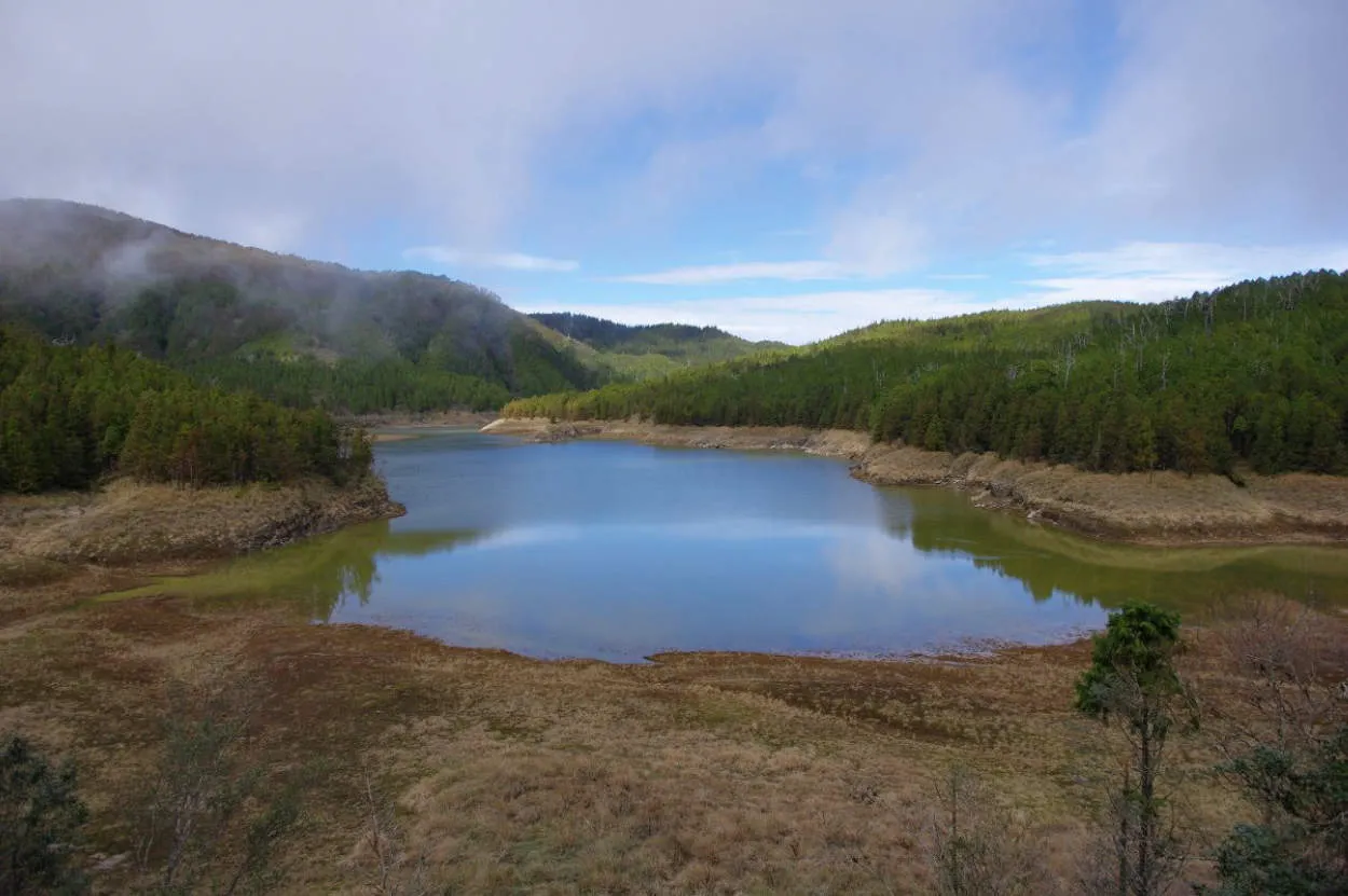 Keindahan Alam Danau Cueifong, Taiwan