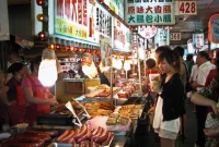 Pasar Malam Taiwan: Pengalaman Kuliner yang Menggoda